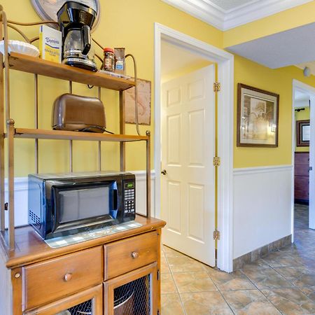 Downtown Gatlinburg Condo With Community Pool! Екстериор снимка