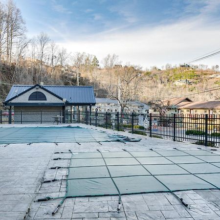 Downtown Gatlinburg Condo With Community Pool! Екстериор снимка