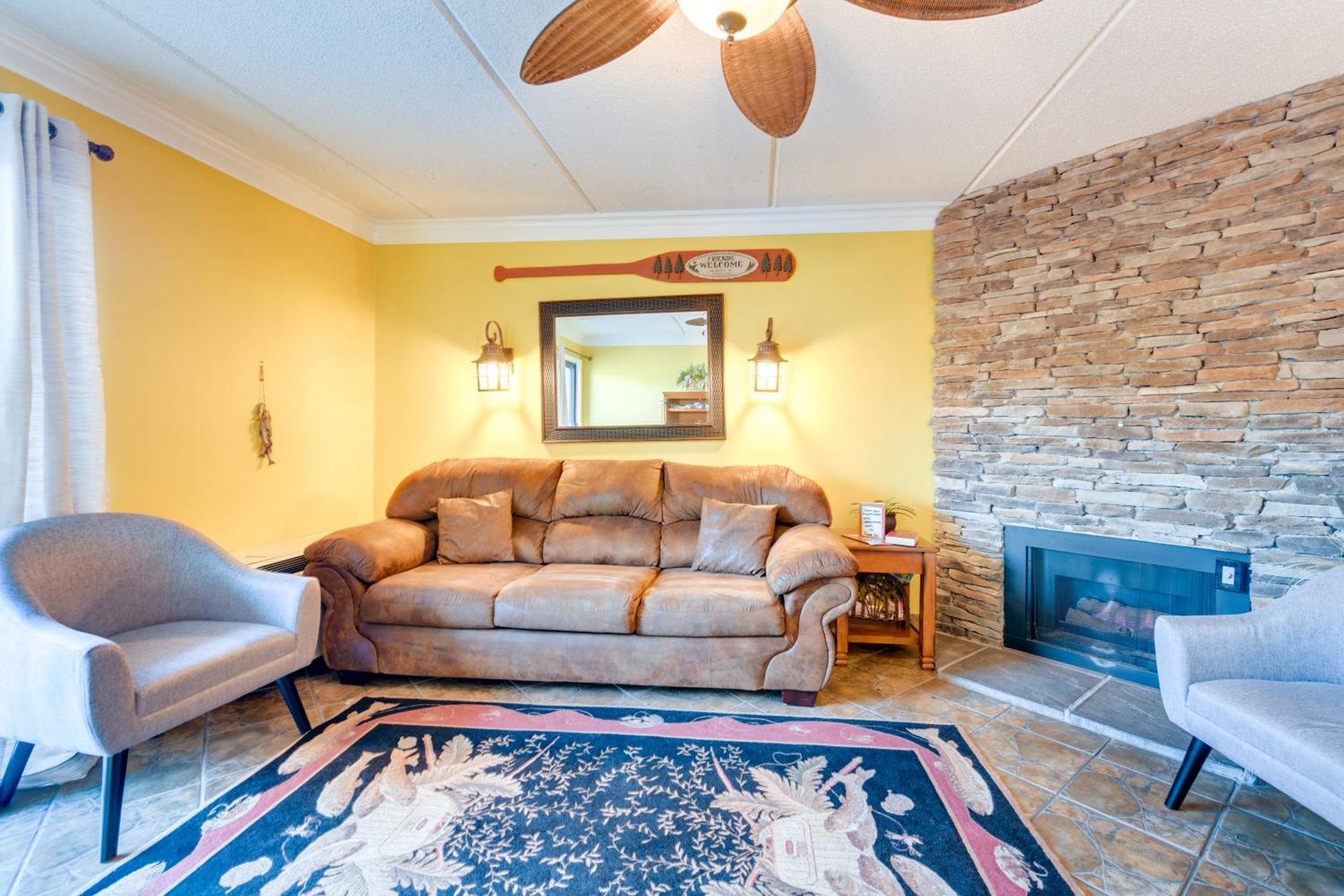 Downtown Gatlinburg Condo With Community Pool! Екстериор снимка